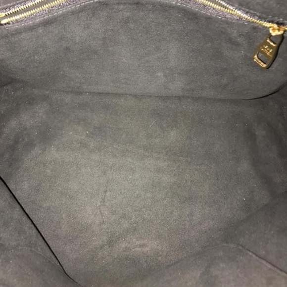 🖤 DISCONTINUED 🖤 Louis Vuitton Flower Hobo - Picture 6 of 14